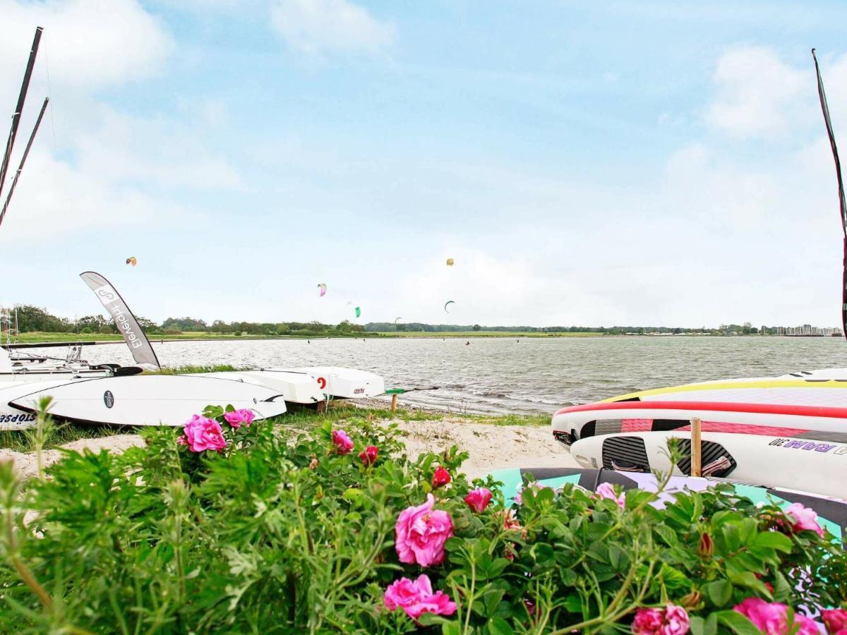 8 Person Holiday Home In Gelting Exteriör bild