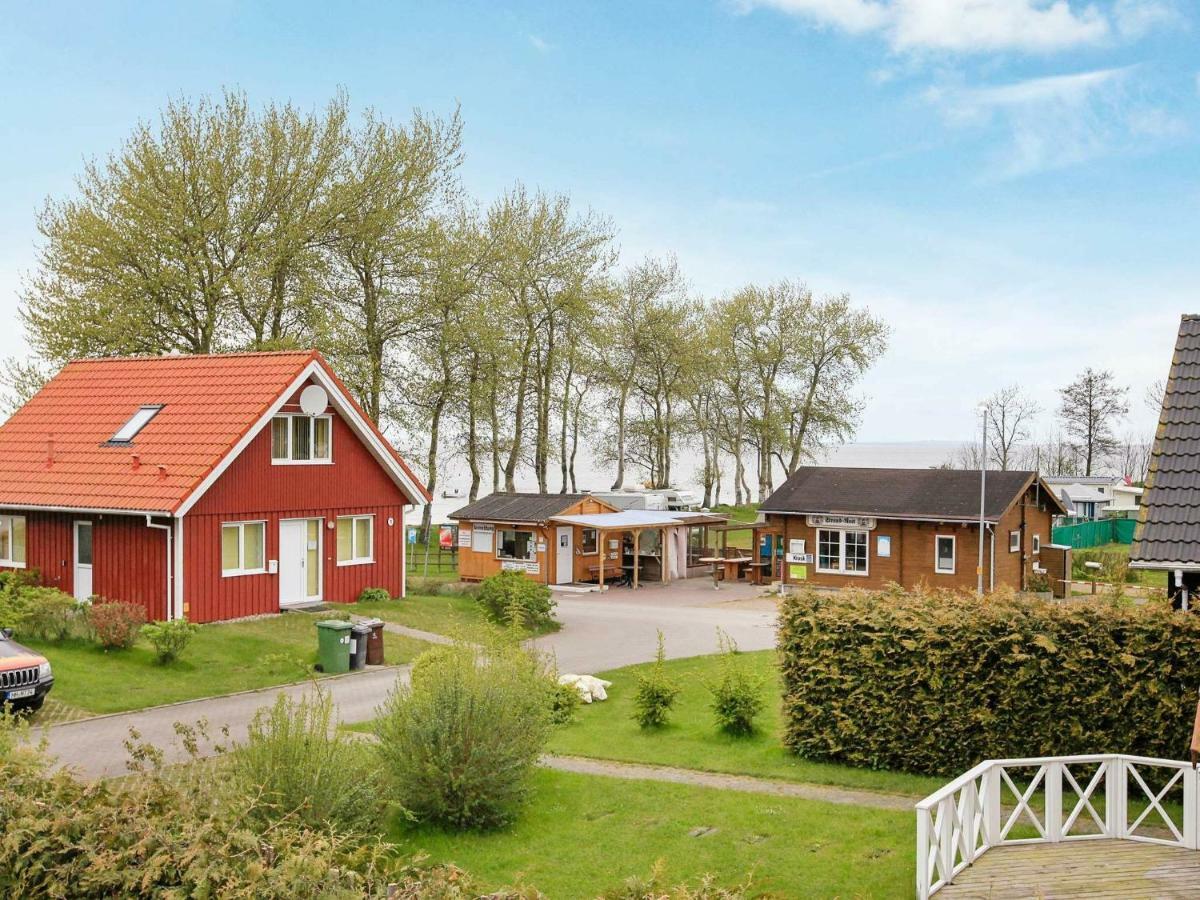 8 Person Holiday Home In Gelting Exteriör bild